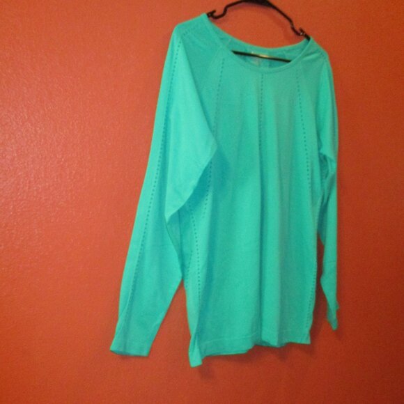 Athleta Woman X Large Green Long Sleeve Soft Warm Comfortable Outdoors Shirt - Picture 2 of 7